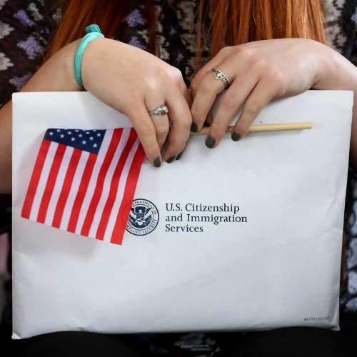 Citizenship EMMYLIA 12